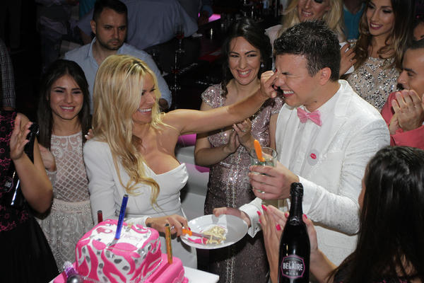 Niko ne zna za ovog MUŽA Nataše Bekvalac! HRANISLAV je neverovatno zgodan i bogat, šta se desilo s njegovim PARAMA?