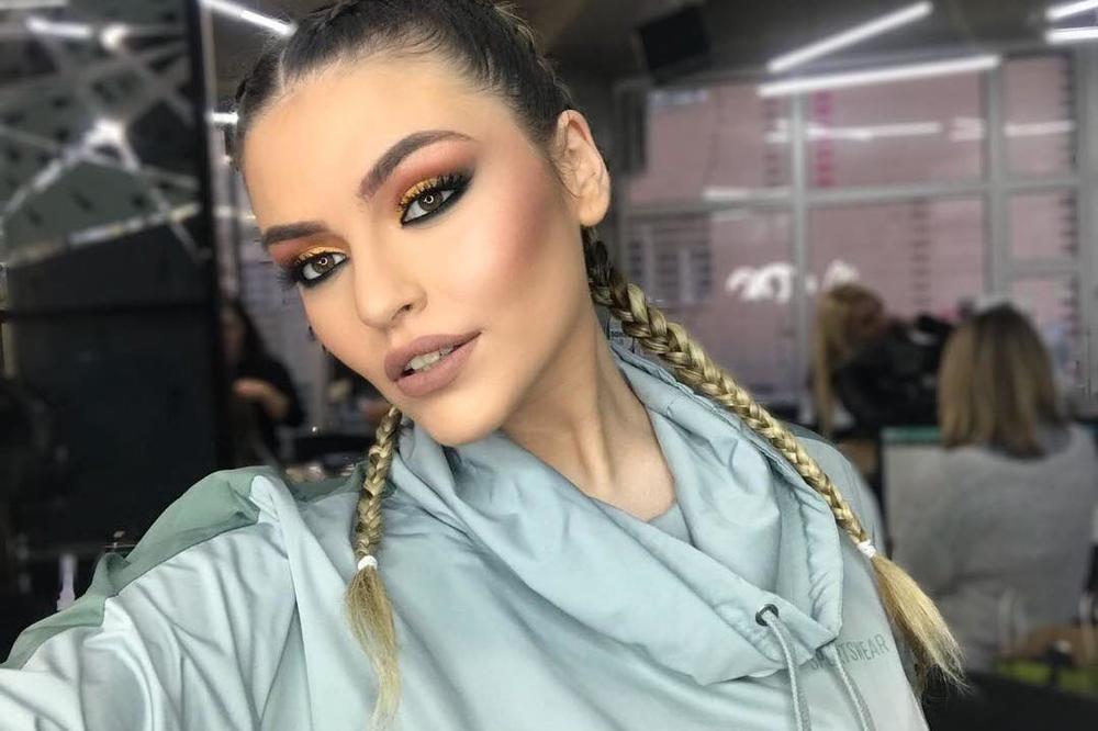 LINA POČASNI GOST NA KONCERTU TROPICO BENDA (VIDEO)