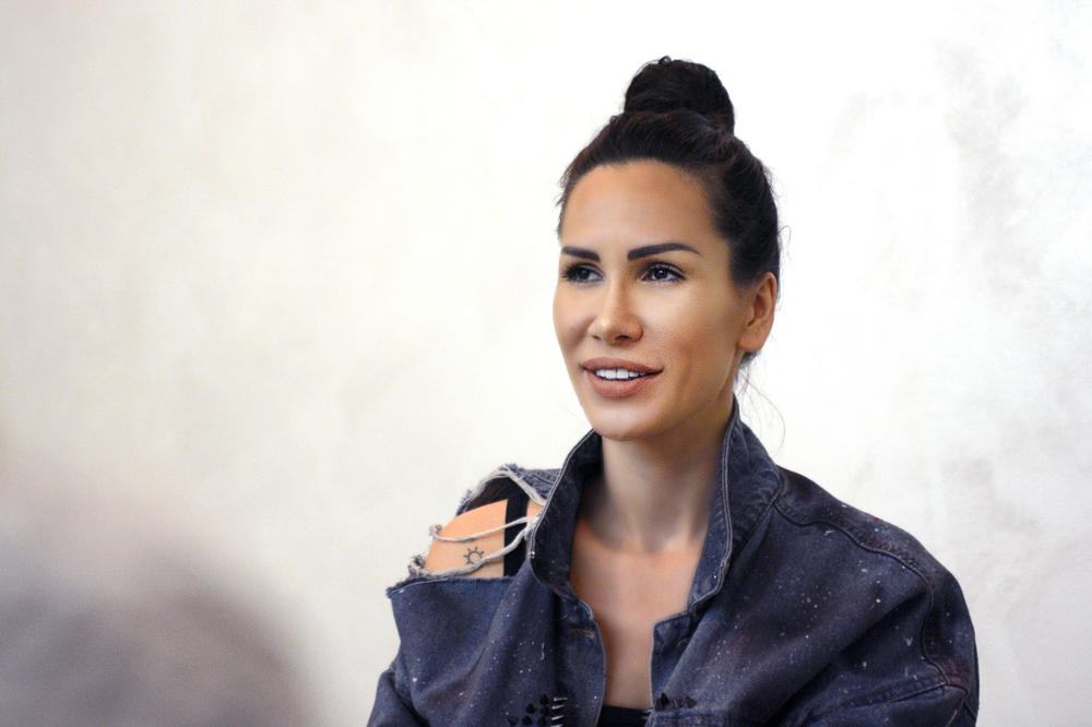 NIKOLIJA ZA ESPRESO: Ne kajem se ni za šta što sam dosad uradila, a za koleginicu Natašu Bekvalac ima JAKU PORUKU (VIDEO)