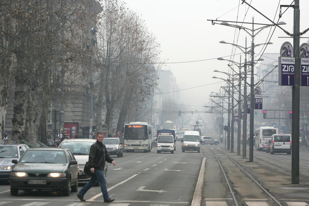 SAOBRAĆAJKA U CENTRU BEOGRADA! U sudaru učestvovala dva taksi vozila