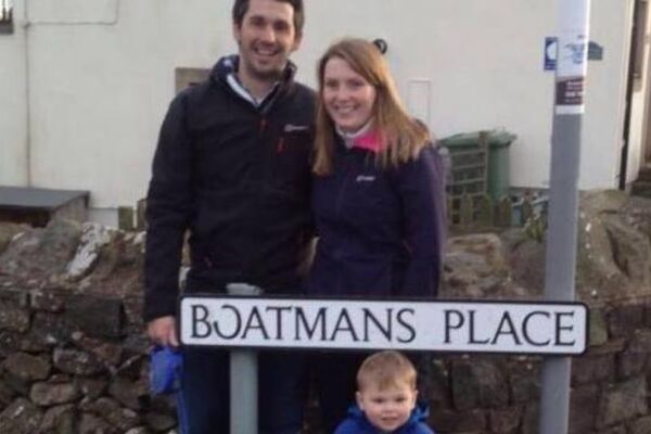 UŽASNA SUDBINA MLADOG BRAČNOG PARA: Radovali su se drugom detetu, a onda su istovremeno saznali NAJGORE VESTI!