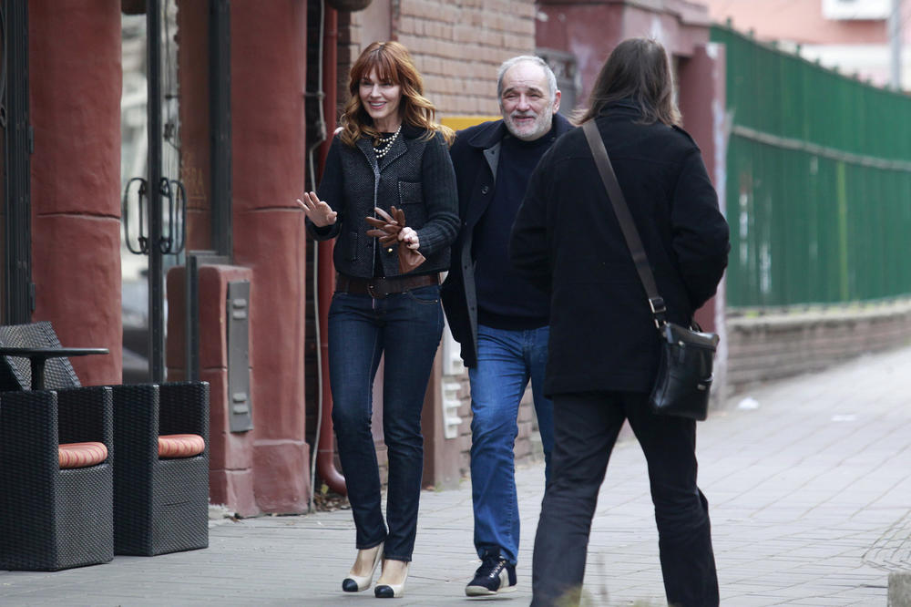 Svi smo znali da je žena Đorđa Balaševića bomba, ali sad kad smo je videli razgolićenu ne možemo da dođemo sebi od šoka! (FOTO)