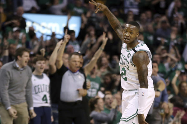 AJZEA TOMAS 2.0! Počeo je sezonu kao treća opcija, a ispostavilo se da je jedan od najvažnijih košarkaša u sezoni! (FOTO) (VIDEO)