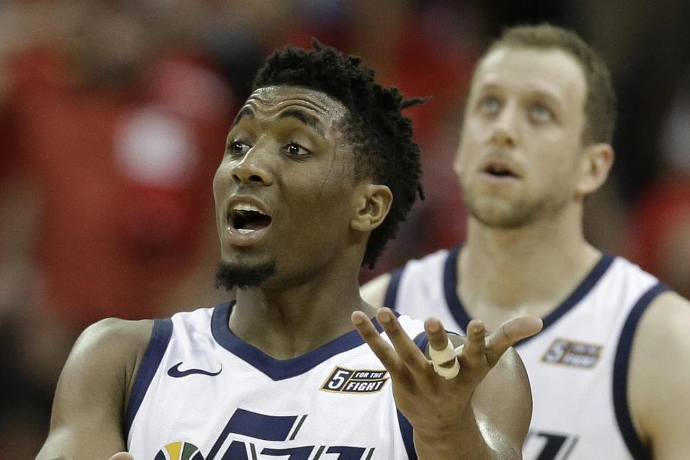 BREJK JUTE U HJUSTONU ZA KOKOŠKOVA: Ingls snajperom izbušio Rakete, ruki Mičel ih slomio potezom meseca! (VIDEO)