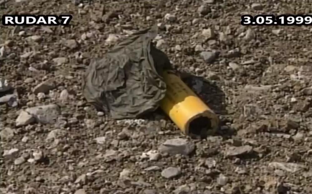 Neeksplodirane kasetne bombe  