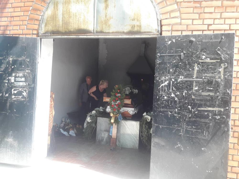 Porodica i prijatelji su se okupili da isprate na večni počinak Miloša Kockara  