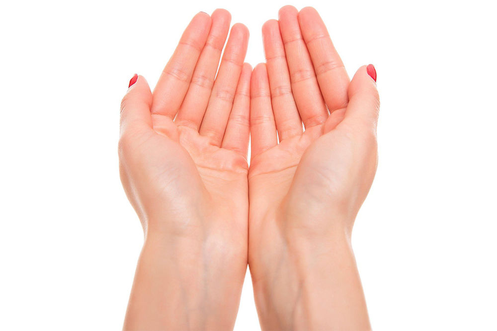 Spojite dlanove, a linije će vam reći šta vas čeka U LJUBAVI!