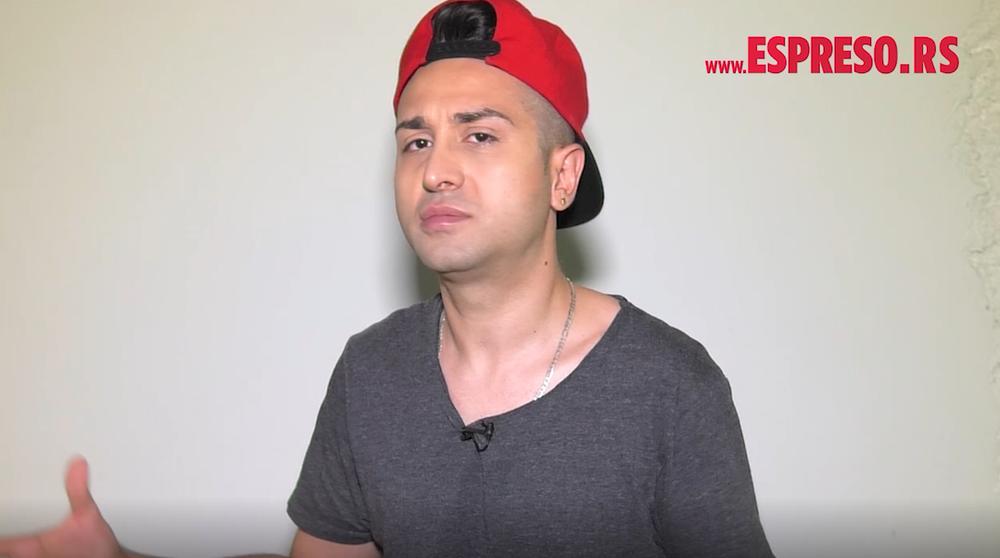 Danijel je poznat kao neko ko nema dlake na jeziku  