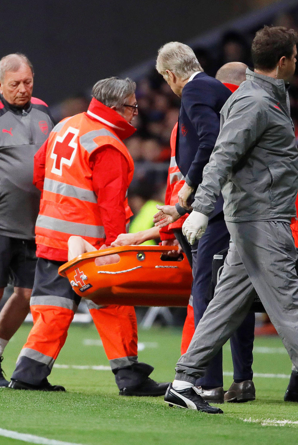 Loran Košćijelni na nosilima