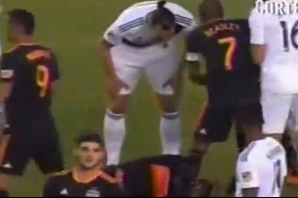ZLATAN NIJE UVEK TOLIKO KUL! Ibra udario protivničkog fudbalera, pa vikao na saigrače! (VIDEO)