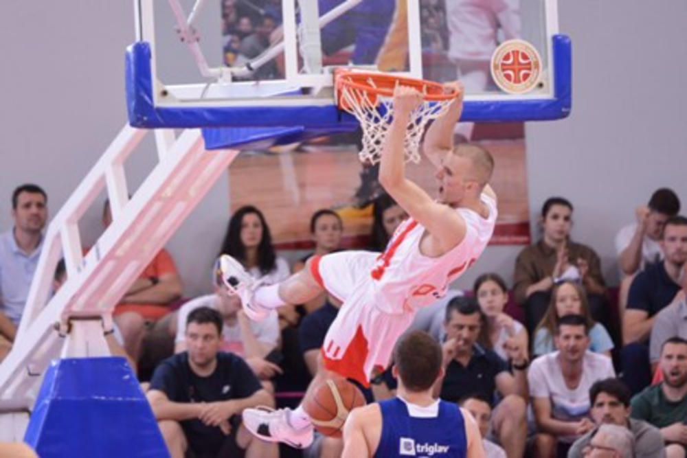 Paunovićevo zakucavanje