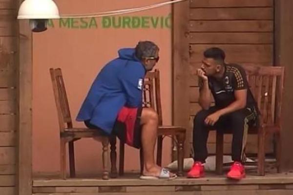 OZBILJNI PREVARANTI, SVO TROJE: Miki ponovo sa teorijama zavere o LUNI i SLOBI! (VIDEO)