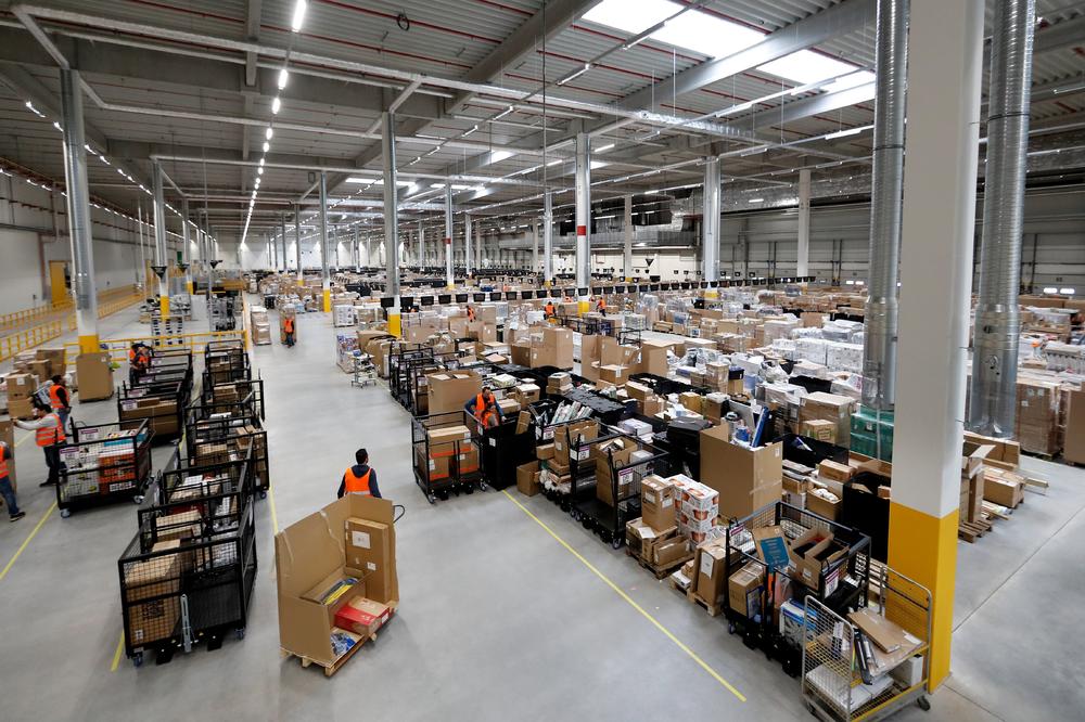 HTEO JE DA UBIJE 70 ODSTO INTERNETA? FBI uhapsio osobu koja je planirala bombaški napad na Amazon!