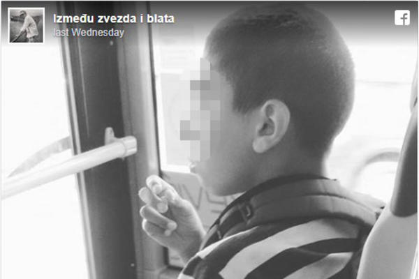 DEČAK GA JE U GRADSKOM AUTOBUSU PITAO DA LI ŽELI BOMBONU: Priča iz 37-ice se širi Fejsbukom, A RAZLOG JE DIVAN!