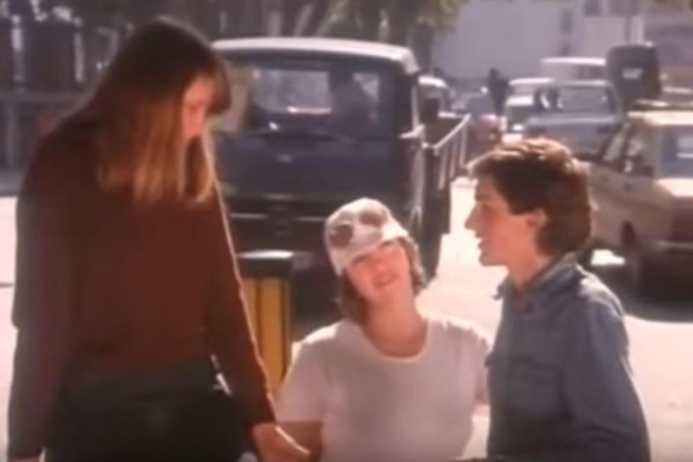 BILA JE NAJBOLJA DRUGARICA SONJE SAVIĆ: Nećete verovati kako danas izgleda simpatična debeljuca iz filma Leptirov oblak! (FOTO)(VIDEO)