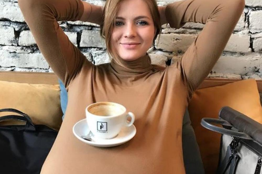 KAKO JE MOGUĆE DA SE OD ONAKVE ŽENE PRETVORI U OVO DANAS! Ne verujemo svojim očima kako Nina izgleda! (FOTO)