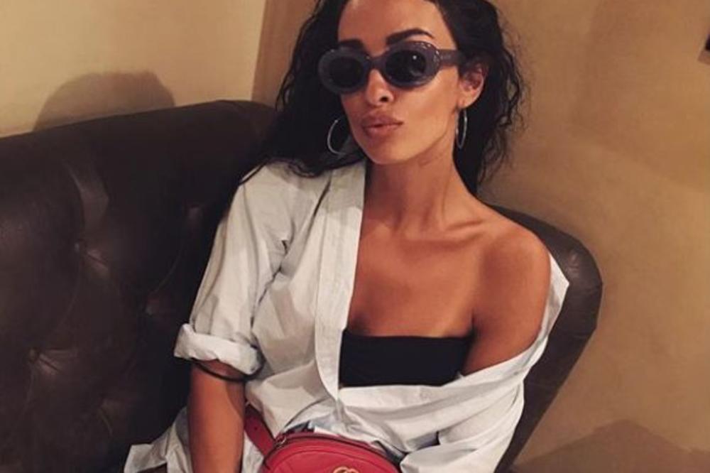 ZAPALILA JE SCENU EVROVIZIJE I RAZBESNELA SVE ALBANCE: Predstavnica Kipra krije BURNU PROŠLOST i godinama laže javnost (FOTO)(VIDEO)