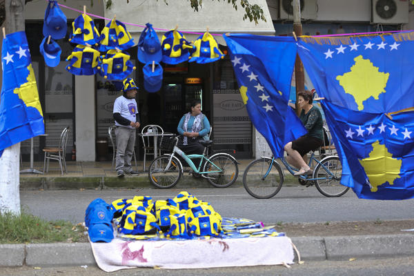 Hteli su da unesu obeležja nepriznatog Kosova i da isprovociraju! Srbija objasnila zašto su karatisti vraćeni s Merdara!