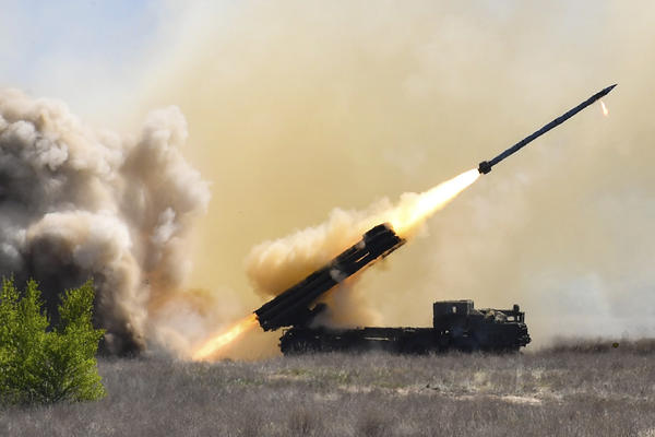 NAPAD NA SAUDIJSKU ARABIJU! Vojska oborila projektile iznad Rijada, CENTROM GRADA ODJEKUJU EKSPLOZIJE!