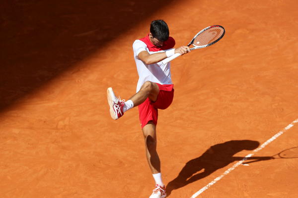 NOLE, NE BRUKAJ SE! GALAKTIKOSI TE GLEDAJU! Legendarni Fenomen na tribinama gleda Đokovića! (VIDEO)