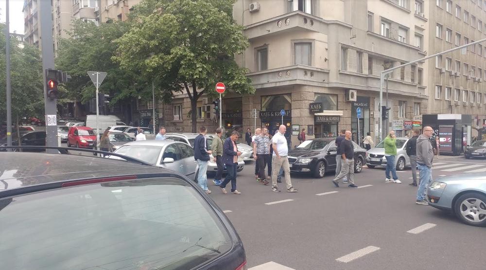 Došlo je i do svađe među taksistima  