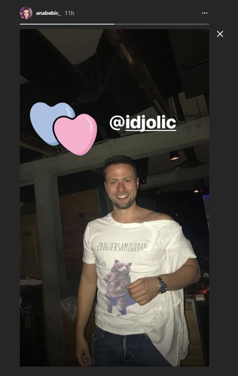 Ponosni tata proslavio je rođenje naslednika  