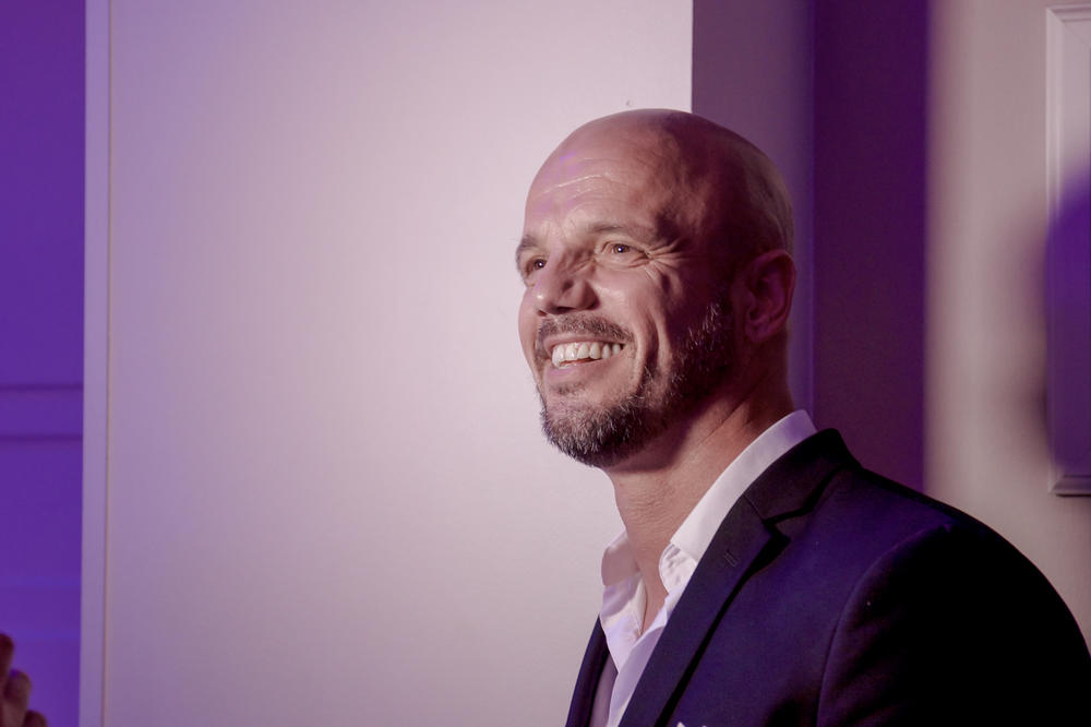 OVA LEPOTICA JE ĆERKA BOBANA RAJOVIĆA: Objavio je njenu sliku, a ispod svi pišu da je PLJUNUTA TATA! (FOTO)