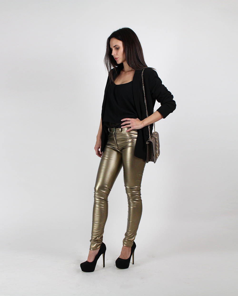 Uzane pantalone od eko kože  