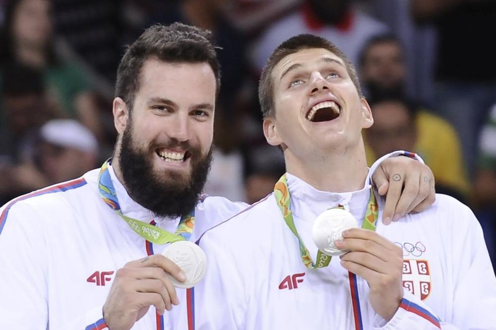 Kinezi Lebrona zovu Žan Vang, ali pašćete na zadnjicu kada čujete koje ime koriste za Nikolu Jokića! (FOTO)