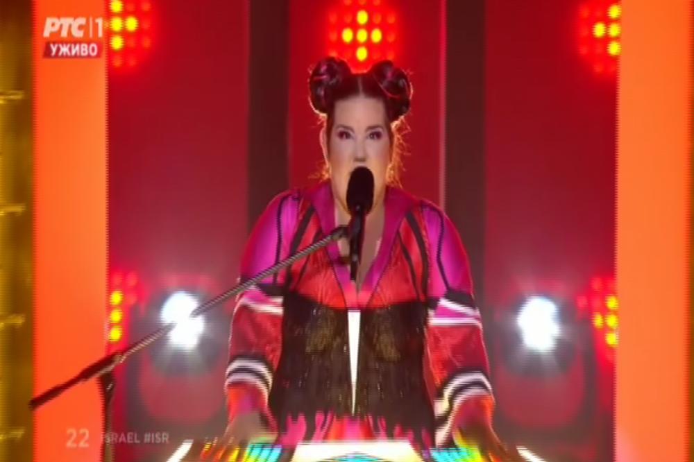 Izraelska predstavnica DOŽIVELA NEZGODU pred samo finale, ali se ipak pojavila na bini (VIDEO)