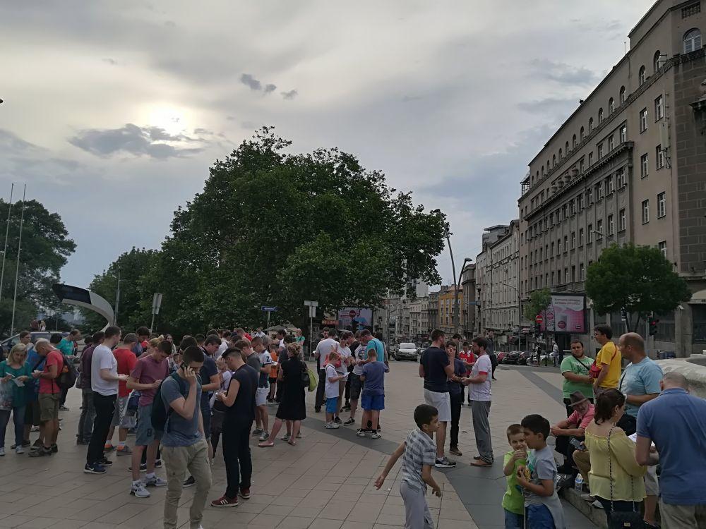 Razmena sličica za album za Svetsko prvenstvo kod Terazijske česme