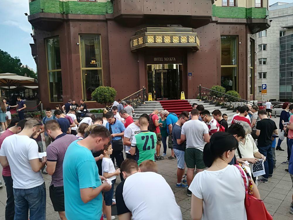 Razmena sličica za album za Svetsko prvenstvo kod Terazijske česme