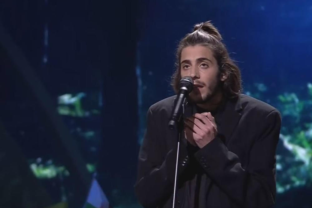 O MRAČNOJ PROŠLOSTI prošlogodišnjeg pobednika Evrovizije i njegovim izjavama o DROGAMA dan danas se priča! (FOTO)