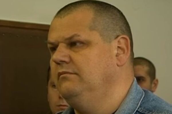 PUCAO SAM PO NJIMA DOK NISAM ISPALIO SVIH 100 METAKA! Ovaj čovek je ubio 13 SRBA, pa nikad gore ponizio i Hrvate!