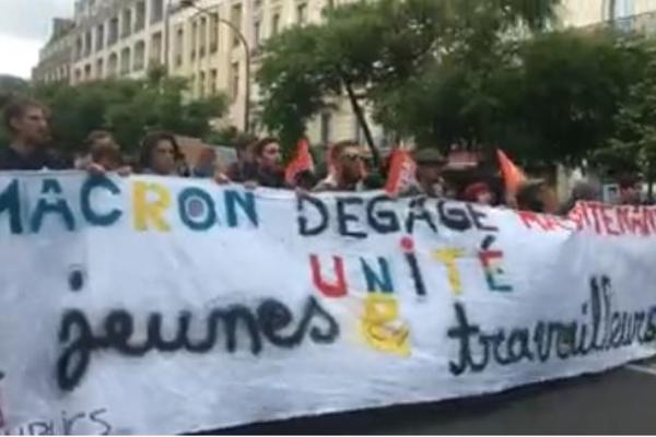 JEDNA GODINA JE DOVOLJNA! Revoltirani Francuzi na nogama uoči godišnjice Makronove INAUGURACIJE! (VIDEO)