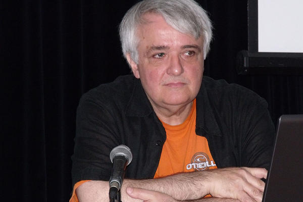 ČUVENI SRPSKI IZUMITELJ: Ovako su se menjali MODNI TRENDOVI PROGLAŠENJA KRIVCA ZA RAK KOD SRBA!