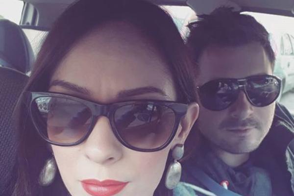 POSLUŠALA JE SVOJE SRCE I OTIŠLA U HRVATSKU: Naša glumica je zbog ronioca iz Splita napustila sve i promenila svoj izgled iz korena! (FOTO)