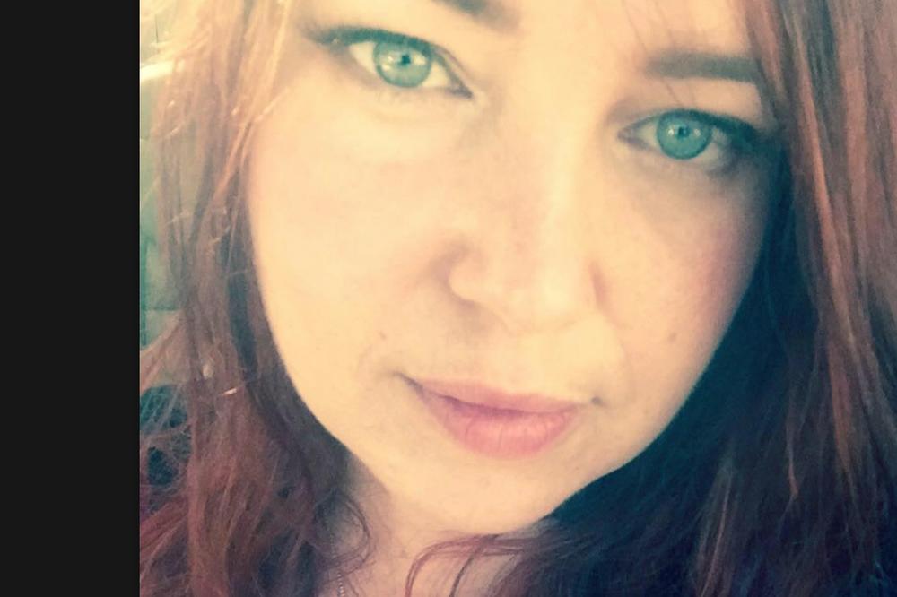 DETINJSTVO JE PROVELA U BOLESNOM KULTU: Prisiljavali su me na odnose sa bračnim parovima, nikada nisam smela da zaplačem!