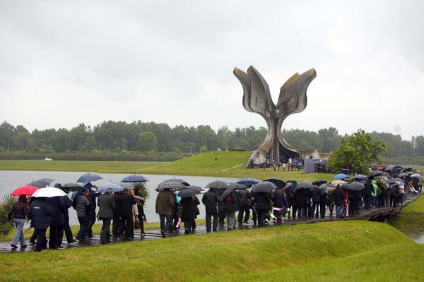 HRVATSKE ŠKOLE ĆE DOBITI PREPORUKU DA POSETE JASENOVAC! Ministarstvo donelo važnu odluku