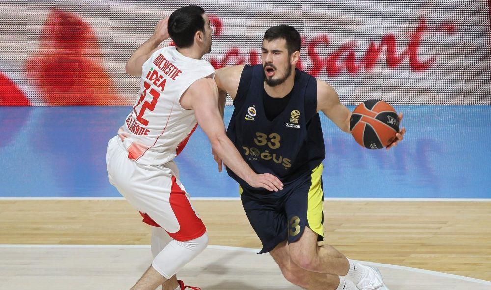 Nikola Kalinić i Tejlor Ročesti  