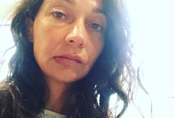 RADILA JE 80 SATI NEDELJNO POLA GODINE: Ostajala je na poslu i do pola dva ujutru, a onda joj se dogodilo nešto UŽASNO!