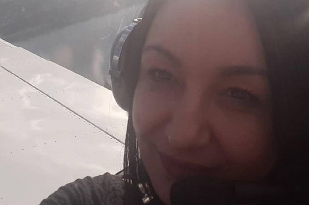 IZA SEBE JE OSTAVILA DVOJE DECE: Ovo je Olivera, samohrana majka koja je nastradala u padu aviona kod Zemun polja! (FOTO)