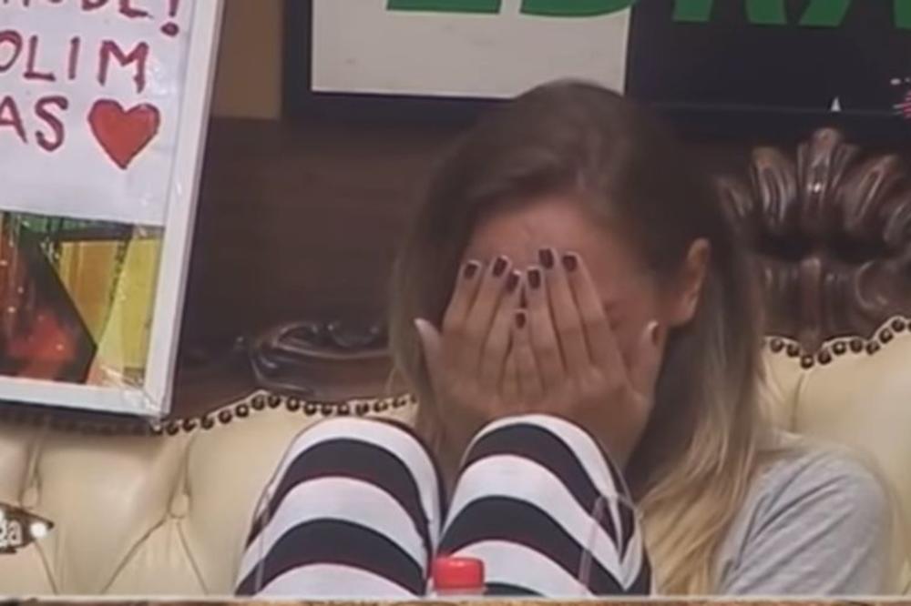 SLOBA BACAO STVARI I URLAO NA LUNU, ona se GUŠILA U SUZAMA: Vrati se svojoj ženi, stvoreni ste jedno za drugo! (VIDEO)