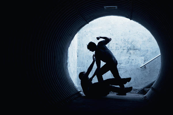 DVA ALBANCA BRUTALNO PRETUČENA U NOVOM SADU! Jedan je teško povređen, a drugom se lekari bore za život