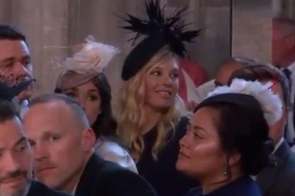 BIVŠA DEVOJKA UPUTILA ZNAČAJAN POGLED:  Čelsi, šta ti ovo znači? (VIDEO)