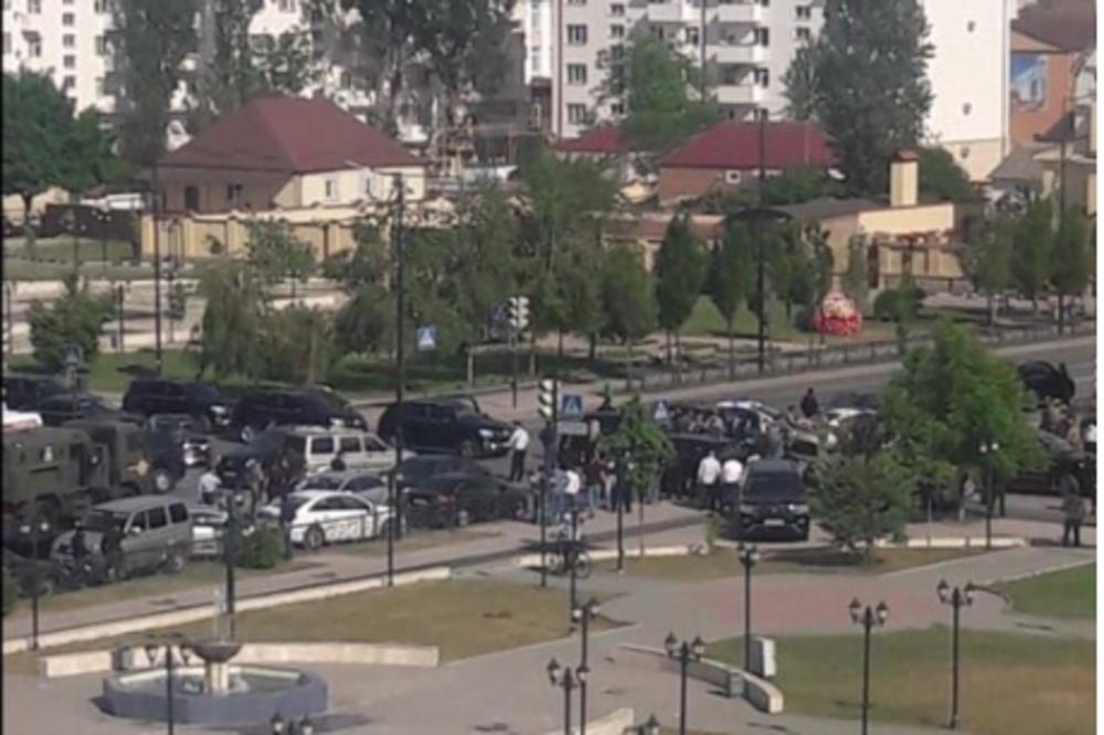 TERORISTIČKI NAPAD U RUSIJI: Upali u crkvu, poginulo TROJE ljudi!