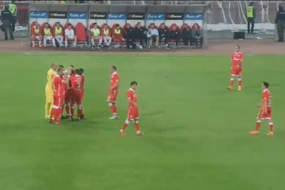 LE TALEKA SLOMILE EMOCIJE NA OPROŠTAJU: Nije mogao ni da sanja da će se ovo desiti na stadionu kad ga je Milojević izveo iz igre! (VIDEO)