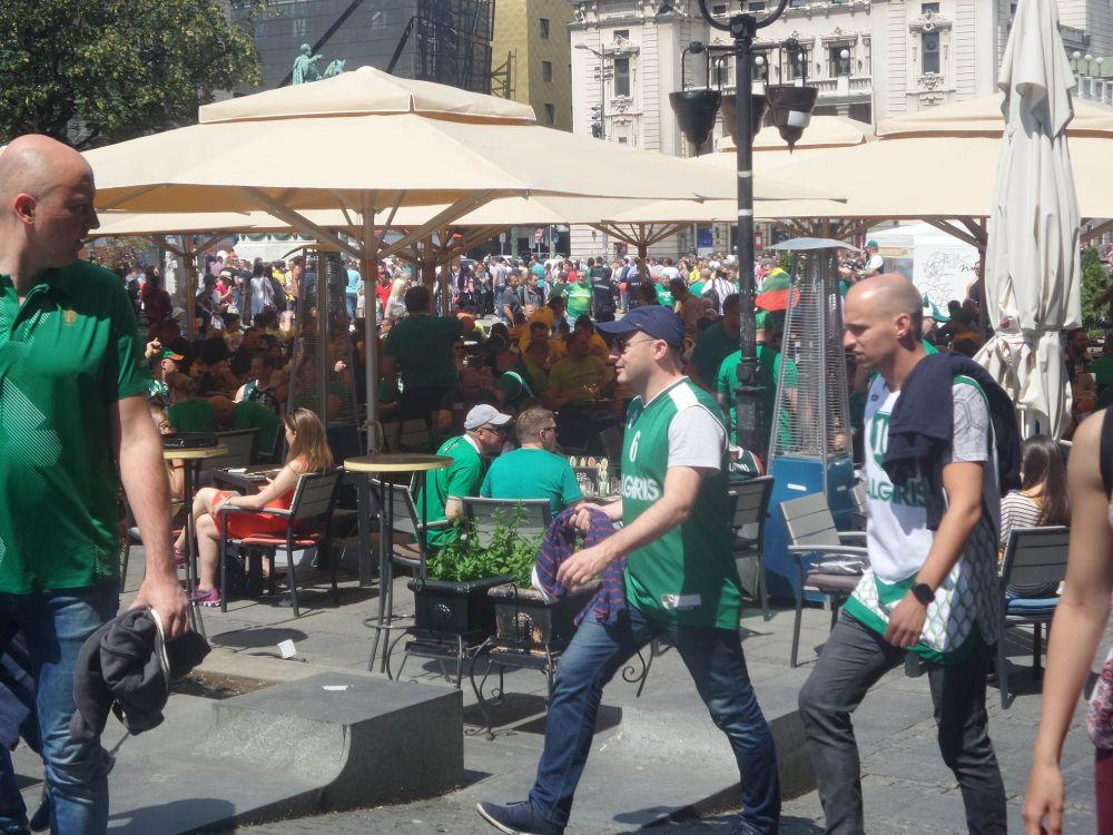 Navijači Fenerbahčea i Žalgirisa opet prave žurku u Beogradu