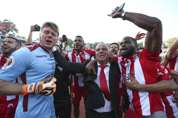 ČUDO SE DOGODILO! Ekipa iz gradića od 8.500 ljudi osvojila trofej u Portugalu! (VIDEO)