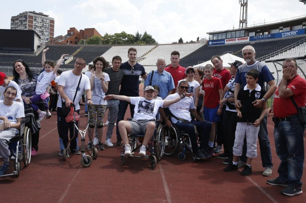 Sportom do osmeha opet u Humskoj! (VIDEO)